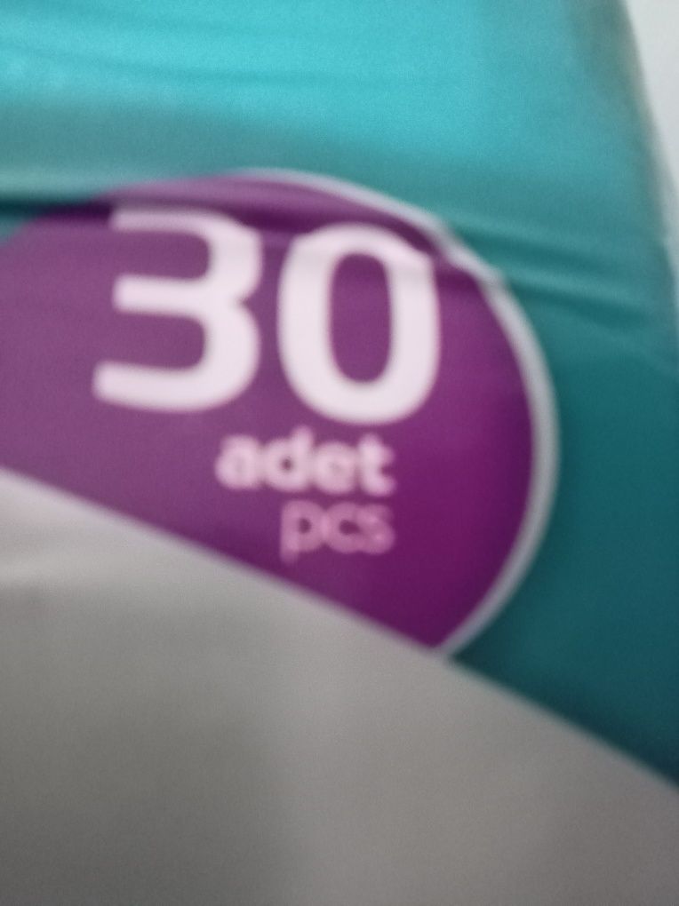 Продам памперсы 4XL всё разом 23 упаковки