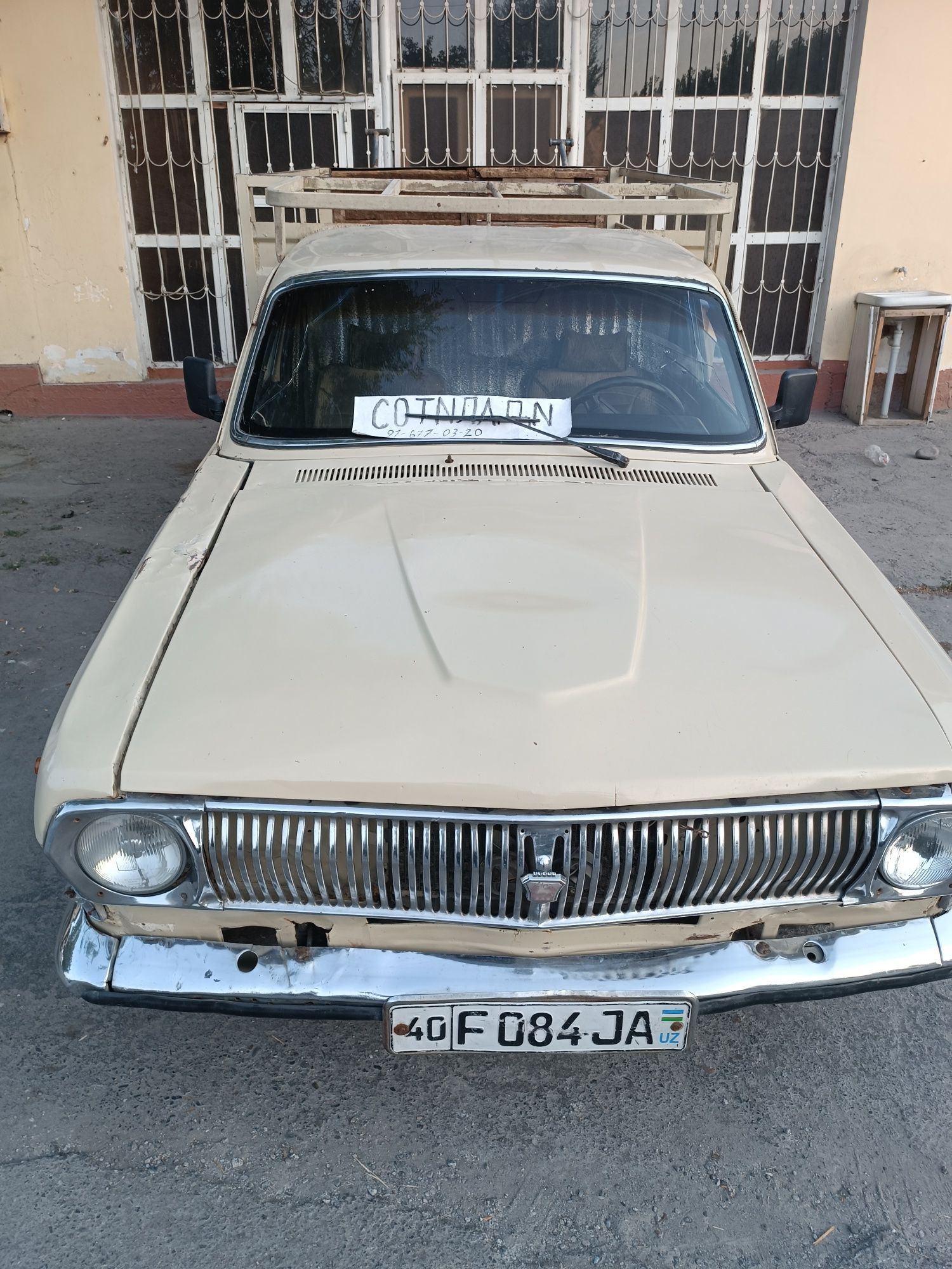 Volga pikap 2410 sotiladi xolati yaxshi