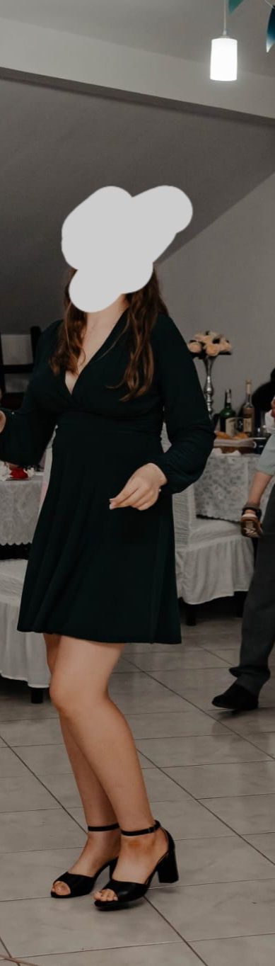 Vând rochie de ocazii!
