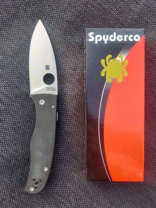 Сгъваем джобен нож Spyderco Bodacions два цвята, С229