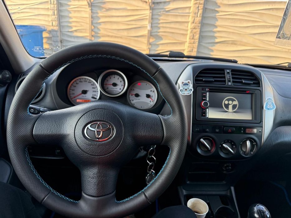 Toyota Raw 4  2.0 Benzina. VVT-i