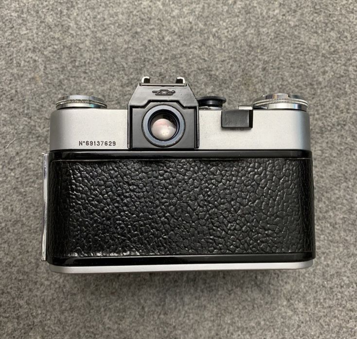 Продам фотоаппарат ZENIT B
