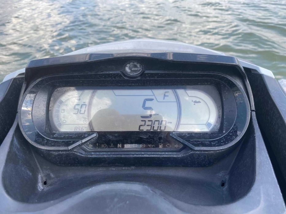 Seadoo GTX  2021, Регистриран в МА, продава се с колесара