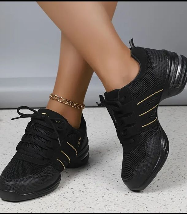 Обувки  за танци