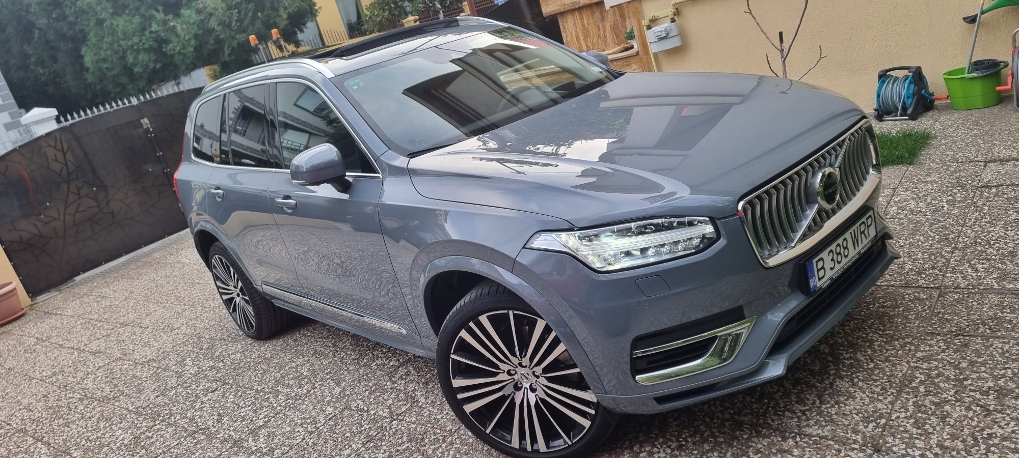 VOLVO  XC 90  Volvo T8