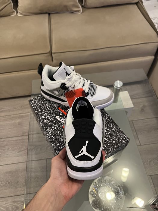 Jordan 4 Military Black