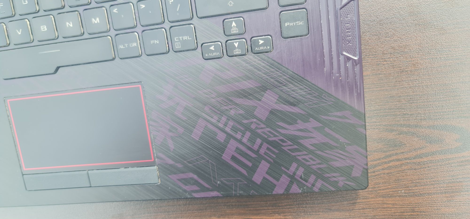 Asus Rog Strix 15 / 240hz / i7 10870h / Rtx /