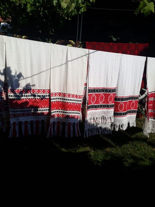 Imbracaminte traditionala veche