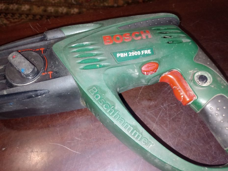 Ciocan rotopercutor Bosch PBH 2900 FRE, cu ceva probleme