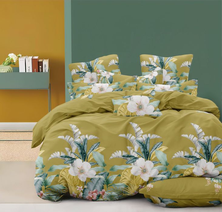 Спални комплекти от микросатен