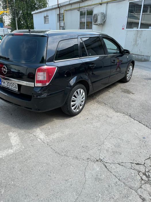 Opel Astra H 2008
