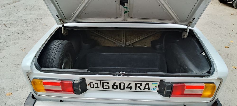 Жугули сотилади 1975йил 03 матор  юради айби йук аренда йук сотилади