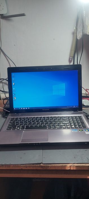 Ноутбук ленова Y570 с процессорам корай i5