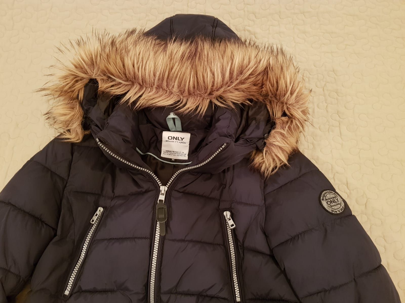 Geaca iarna cu gluga, bleumarin