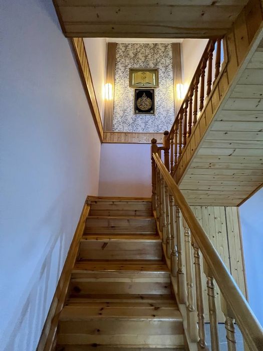 АРЗОН ХОВЛИ срочно сотилади!! Аэропорт олди