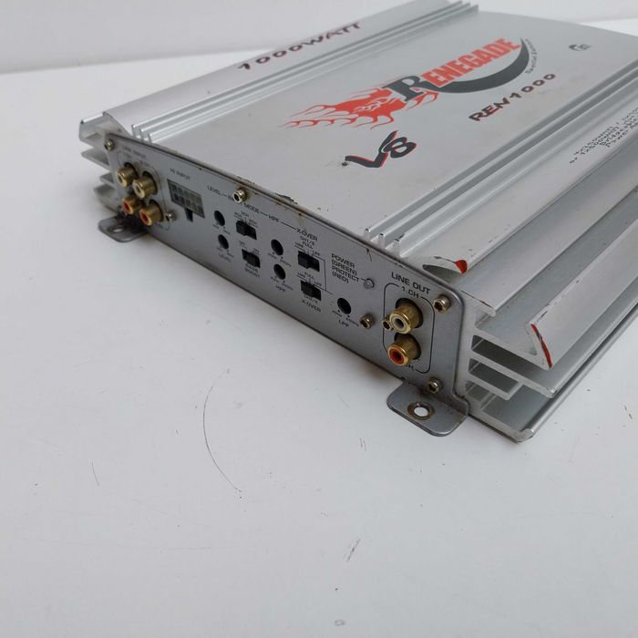 НАЙ ДОБРАТА ОФЕРТА Усилвател за кола Renegate / Alpine /Кондензатор