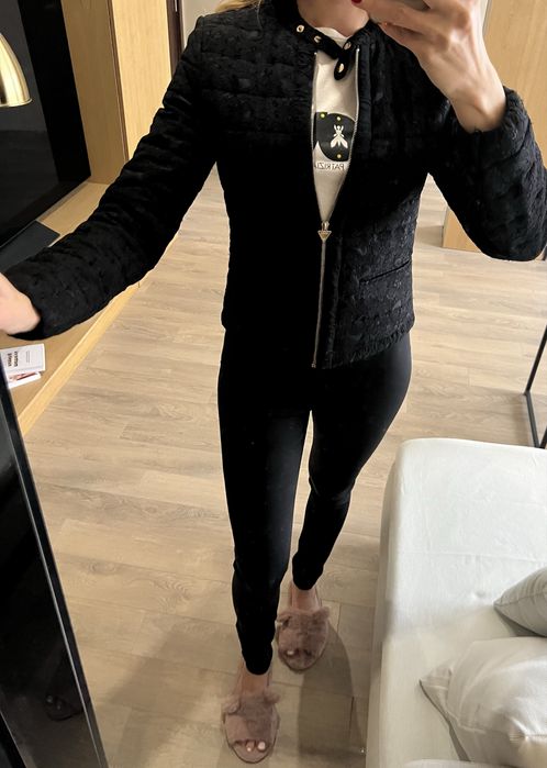 Черно дантелено яке Guess