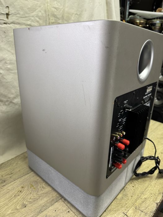 10” Subwoofer Harman Kardon
