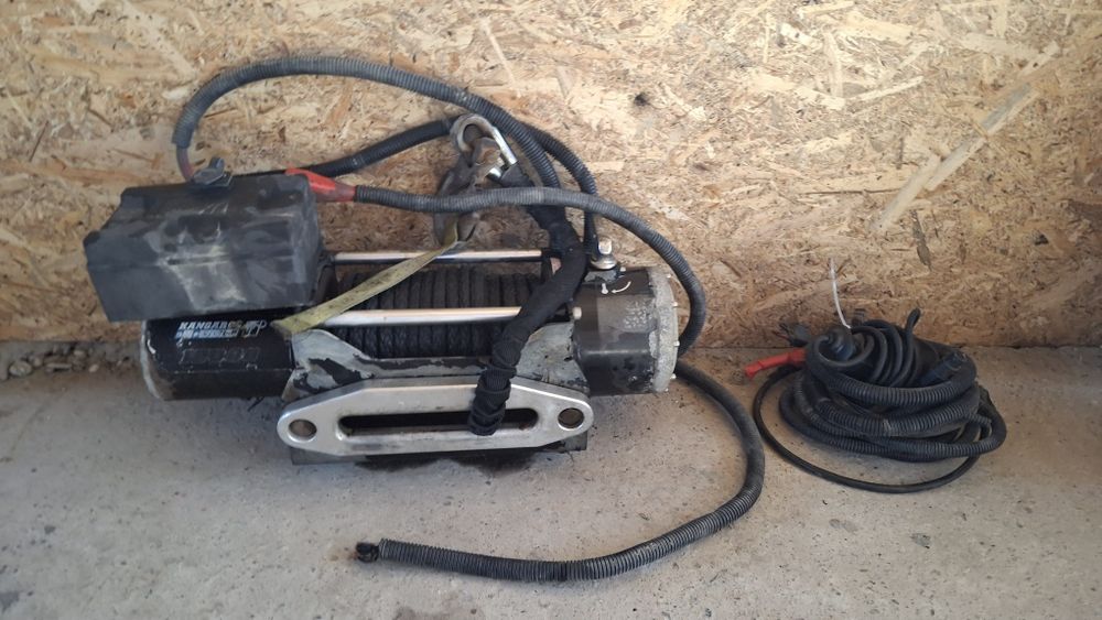 Capestan  troliu 12000btu