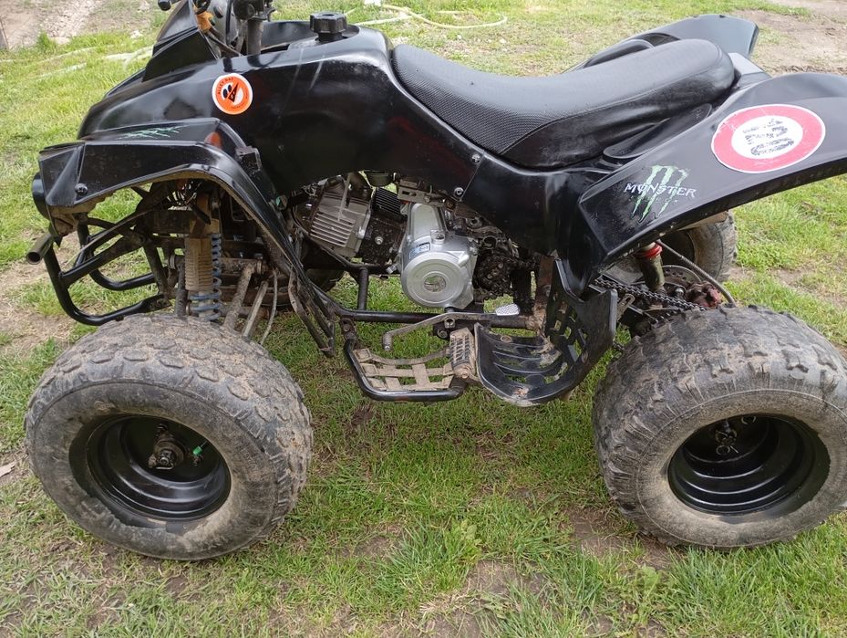 Vând ATV 125 3+1