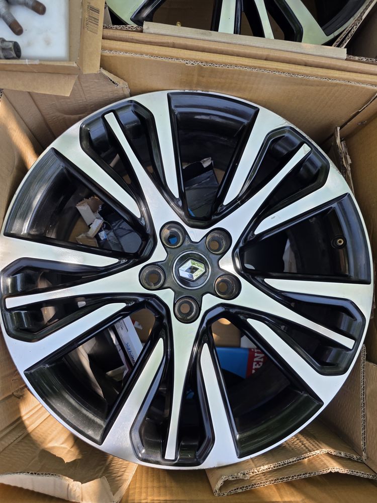 Jante Renault Talisman Initiale Paris R19