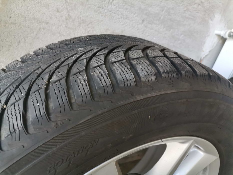 Jante aliaj BMW X5 cu anvelopa de iarna