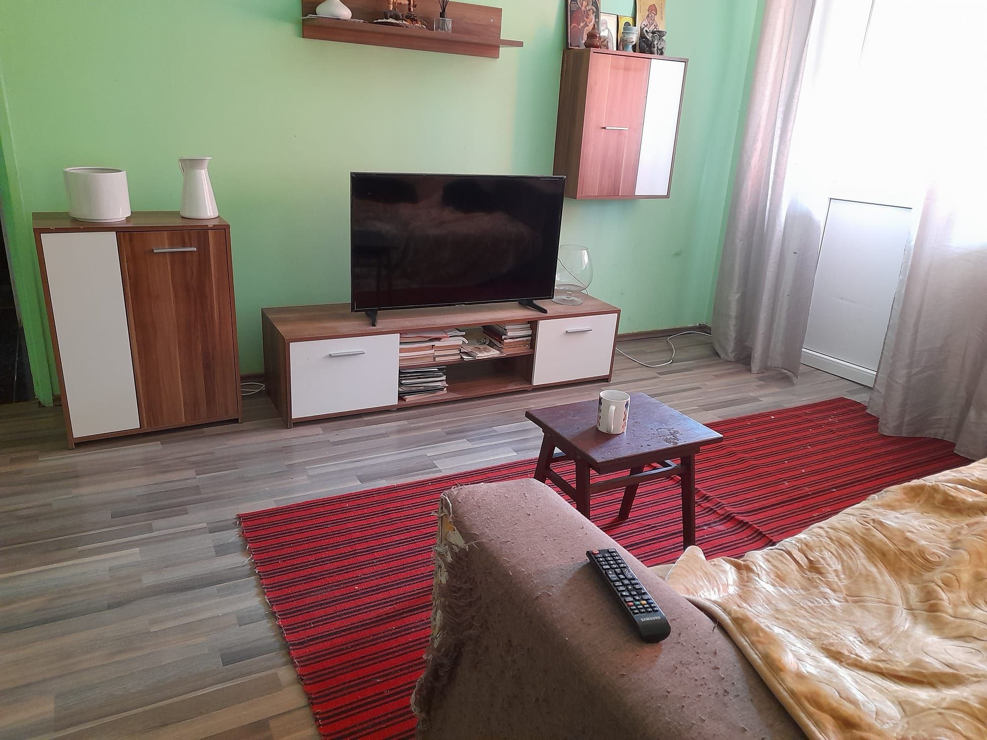 Vând apartament 2 camere Soseaua Giurgiului Piața Progresul