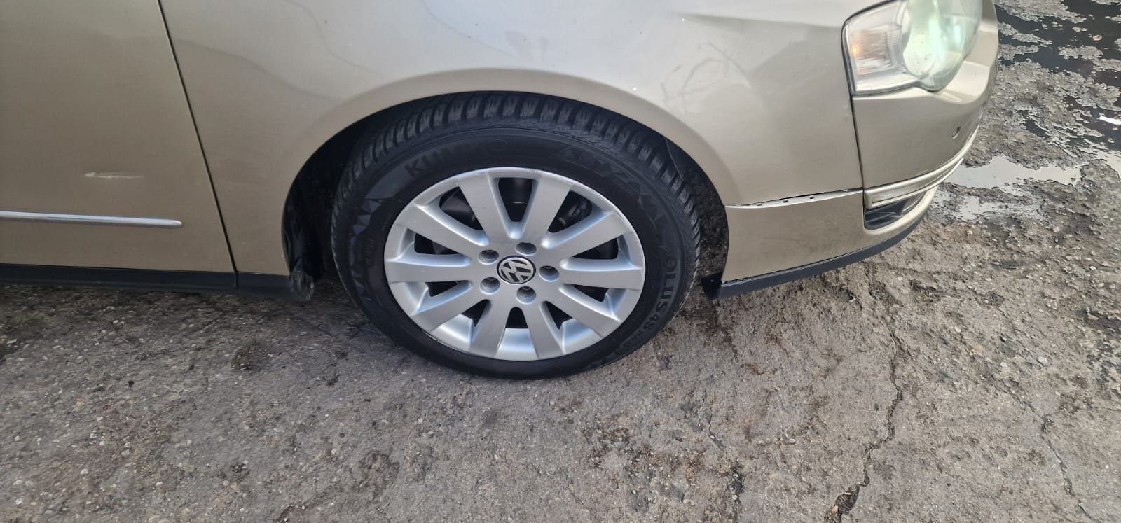 Vând Passat berlina