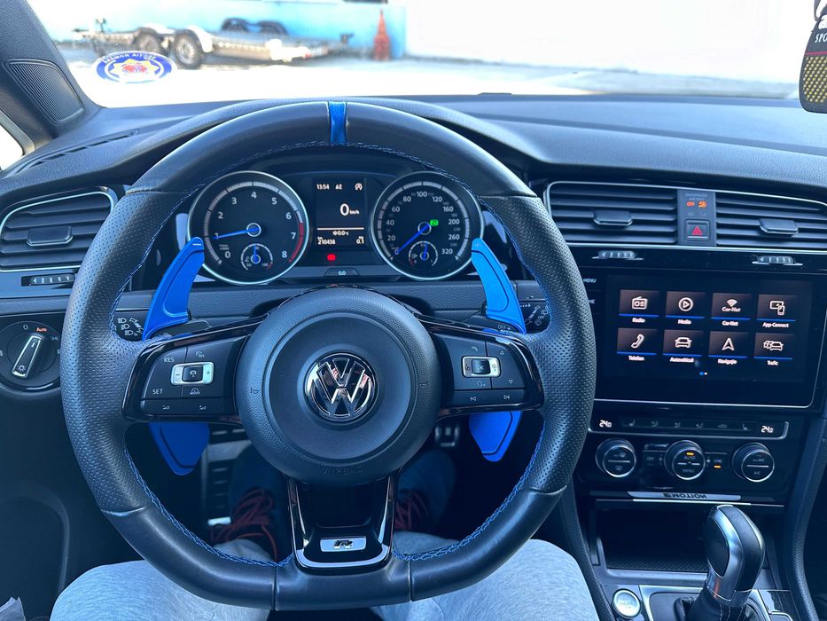 Volkswagen Golf 7 R Variant