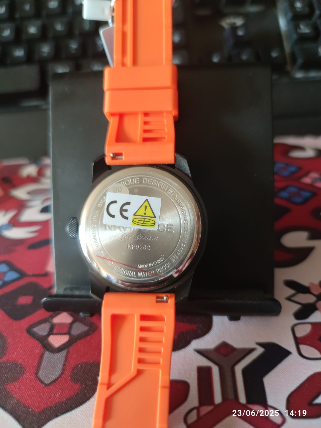 Часовник Naviforce нов