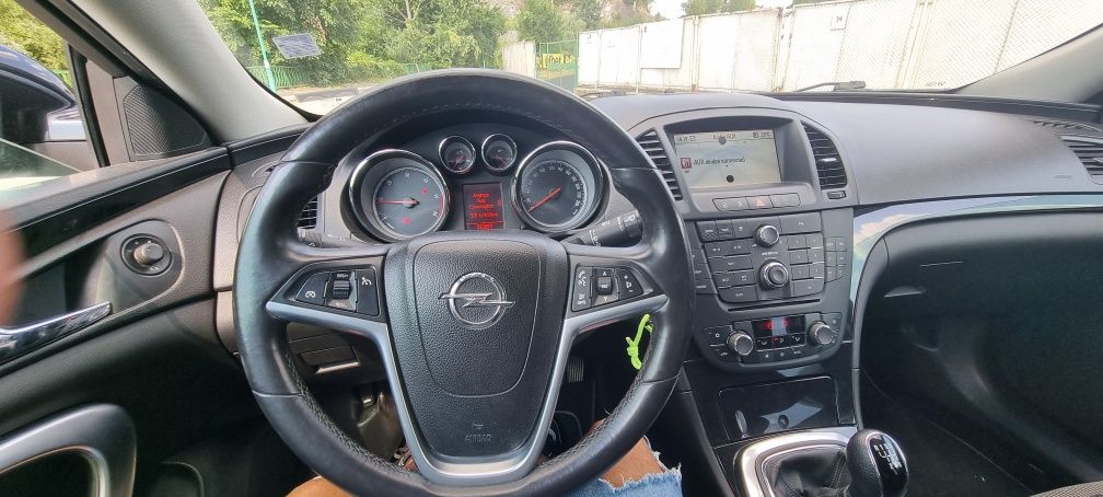 Опел инсигния opel insignia 2.0 dcti
