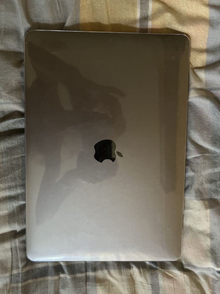 Macbook pro 2020 i5 16/512 13inch