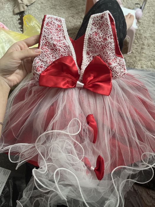 Отдам даром платье на девочку