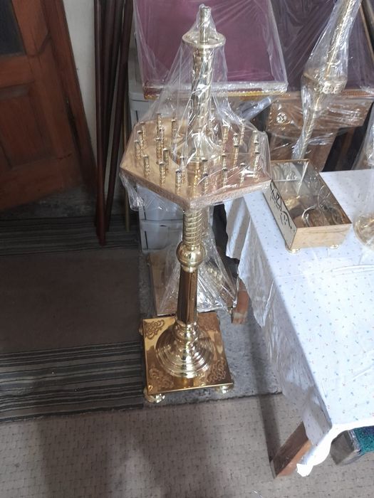 Cruci Turla Biserica, ,sfesnice.strana. Iconostase, axionite, clopote.