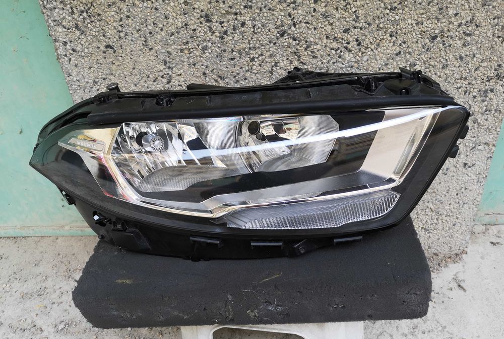 Оригинален фар Мерцедес А 177  Mercedes  A  W177