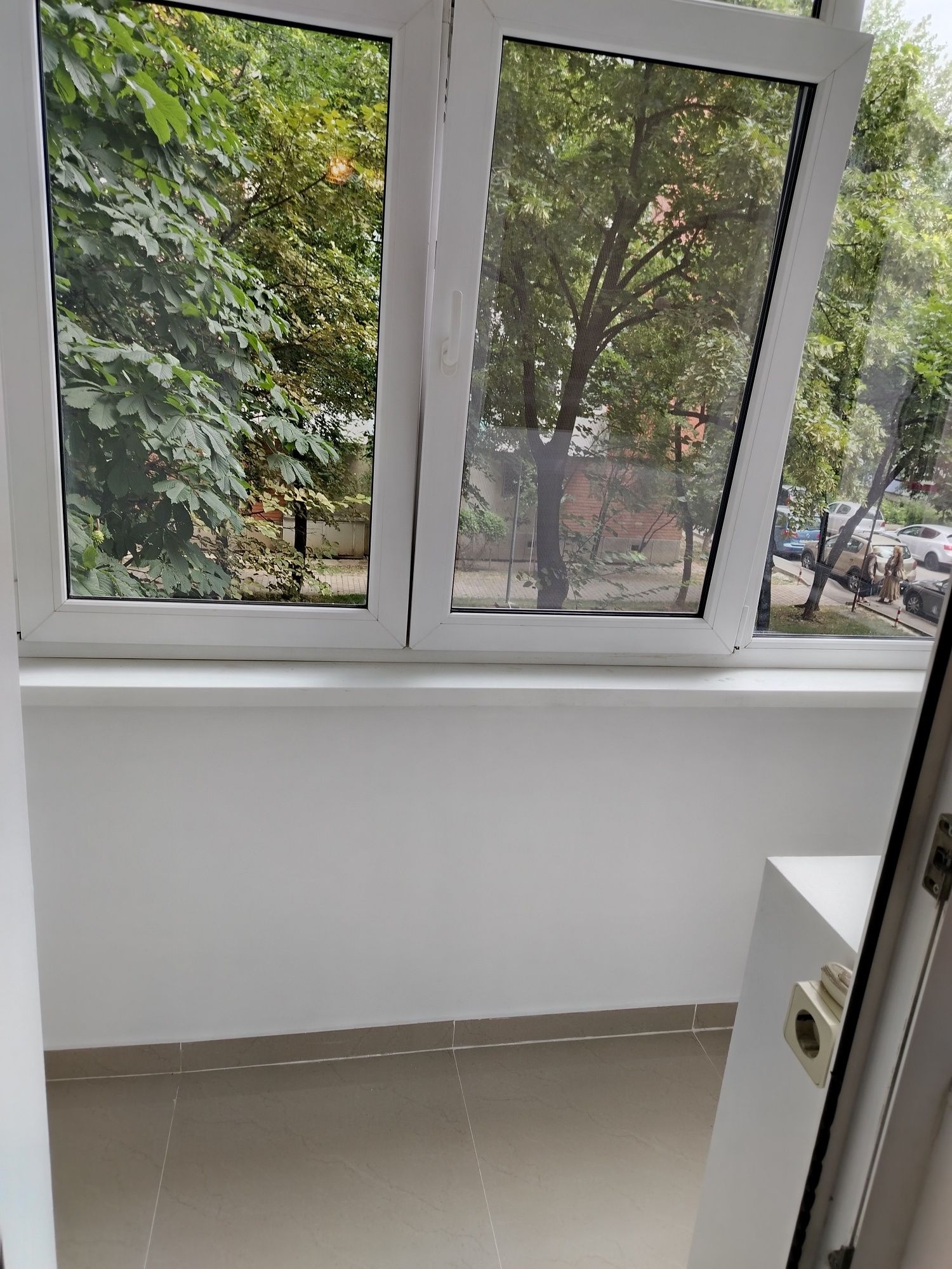Proprietar vând Ap 3 cam Podu Roș - liceul Racovită fără risc seismic