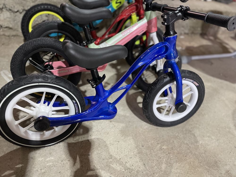 Bicicleta fara pedale SSBike cu roti Gonflabile leduri roti
