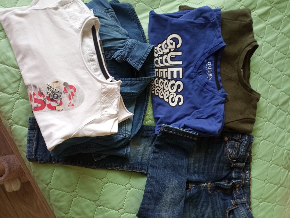 Дрехи Guess за момче-104 размер