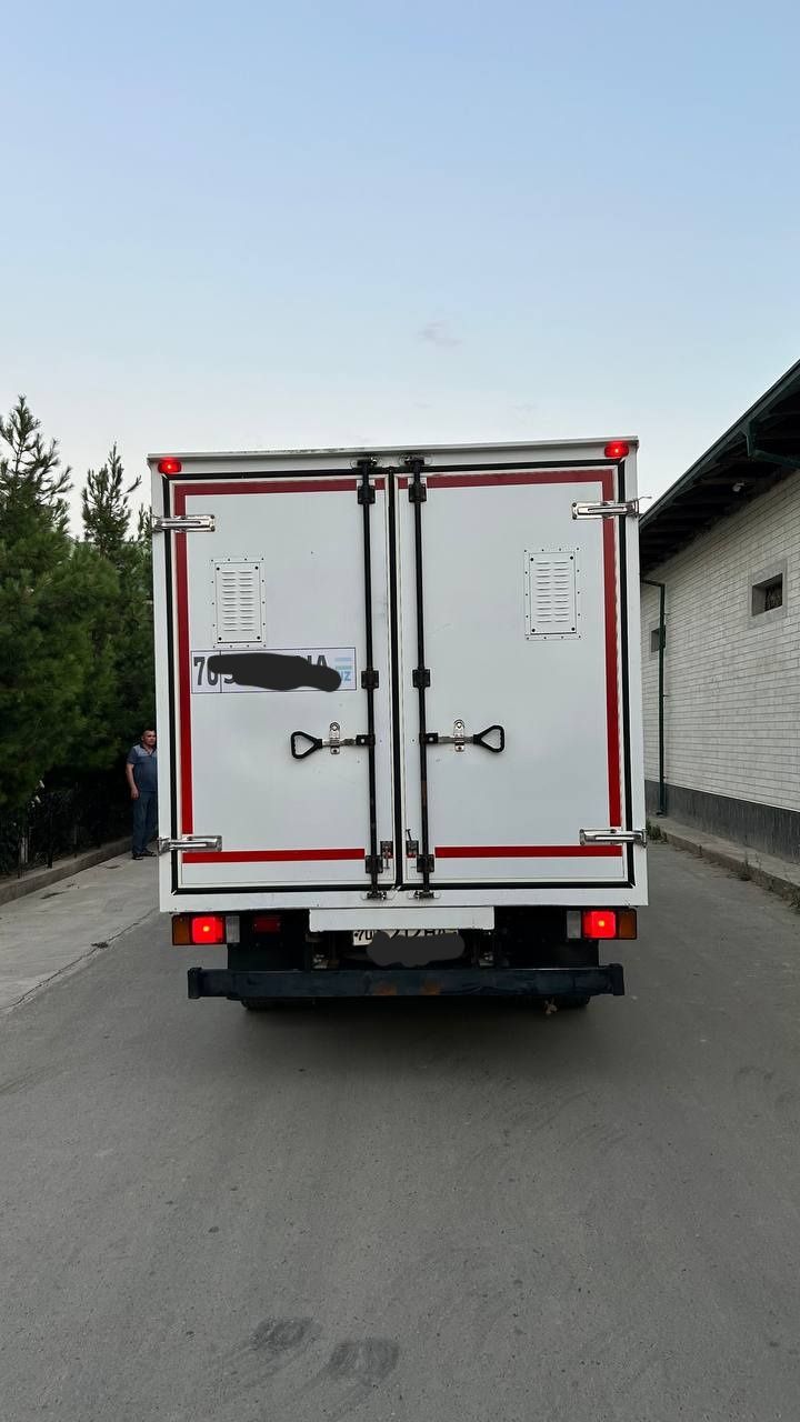 Isuzu 2017 zavadkoy metan