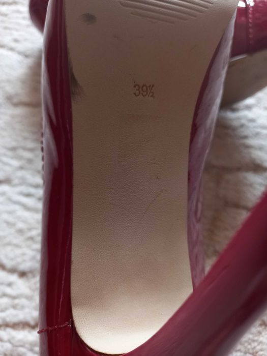 Елегантни обувки   GUESS