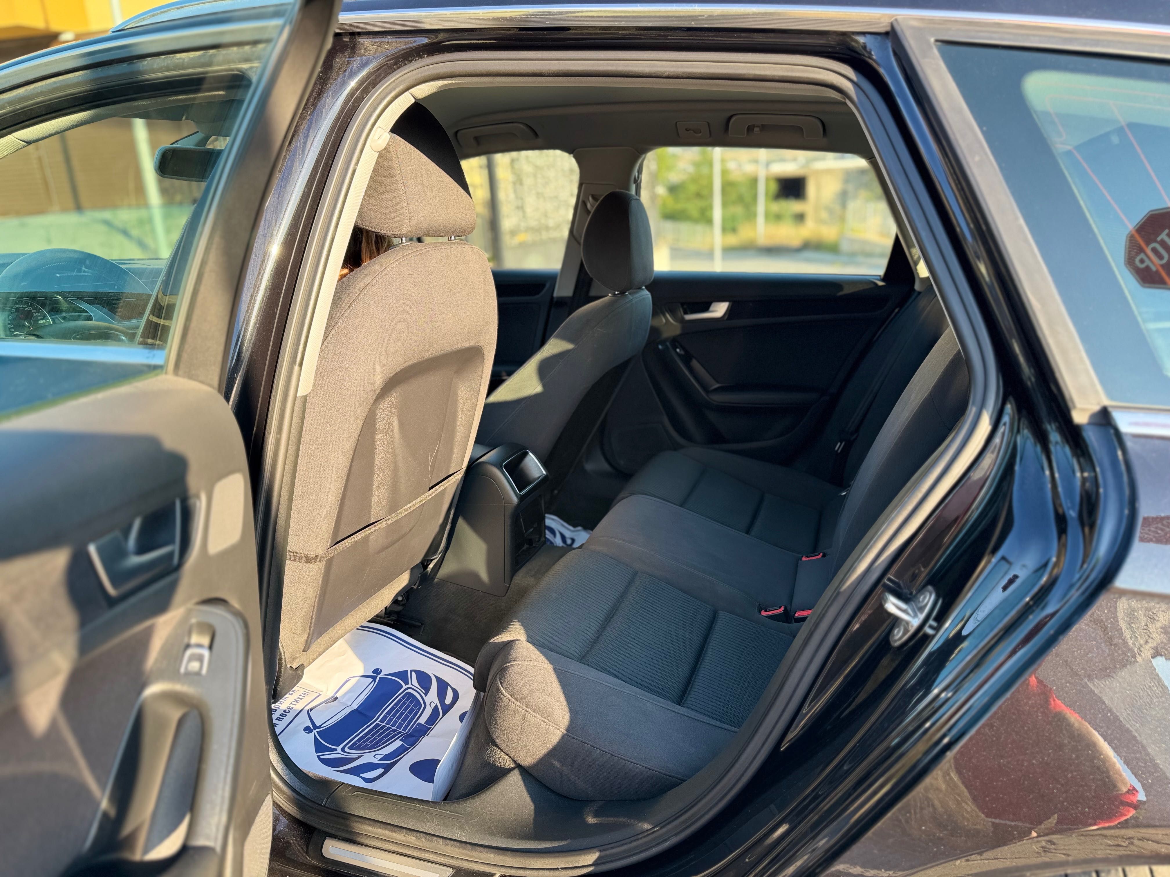 Audi A4 2.0TDI ‘2014-та купена от първи собственик.
