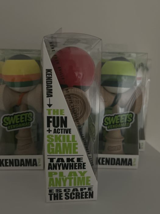 Kendama sweets boost radar pe rosu