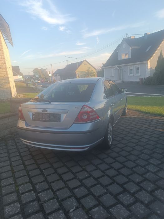 Vând un Ford Mondeo MK3 SCI