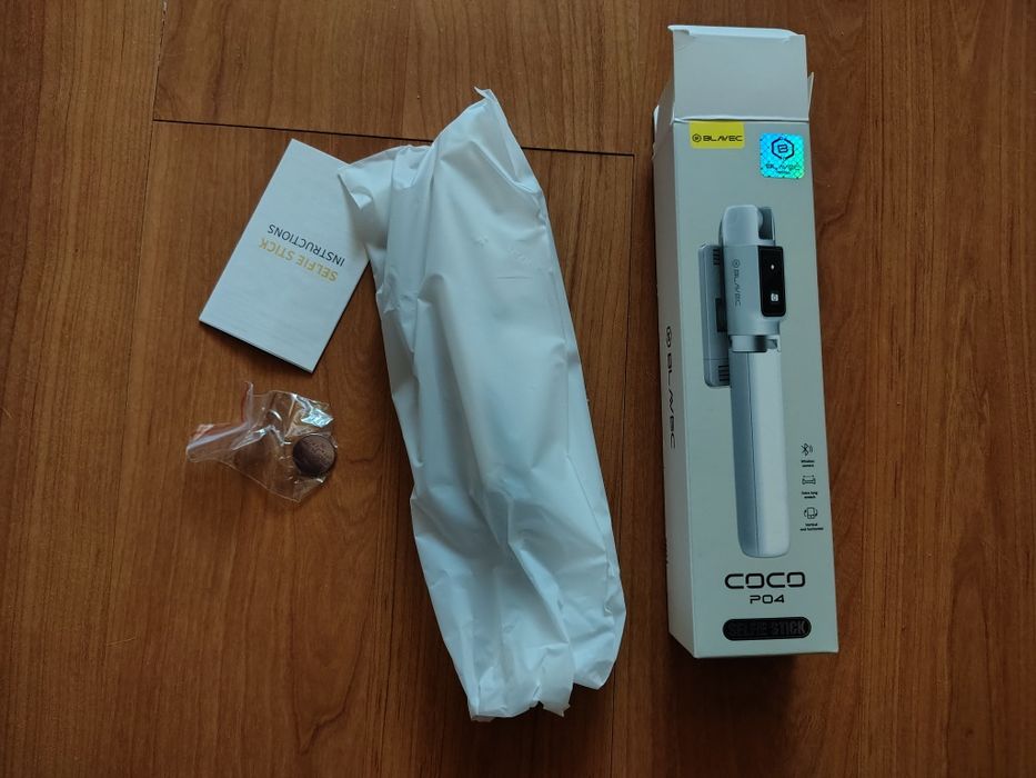 selfie stick cu bluetooth și telecomandă Blavec Coco P04