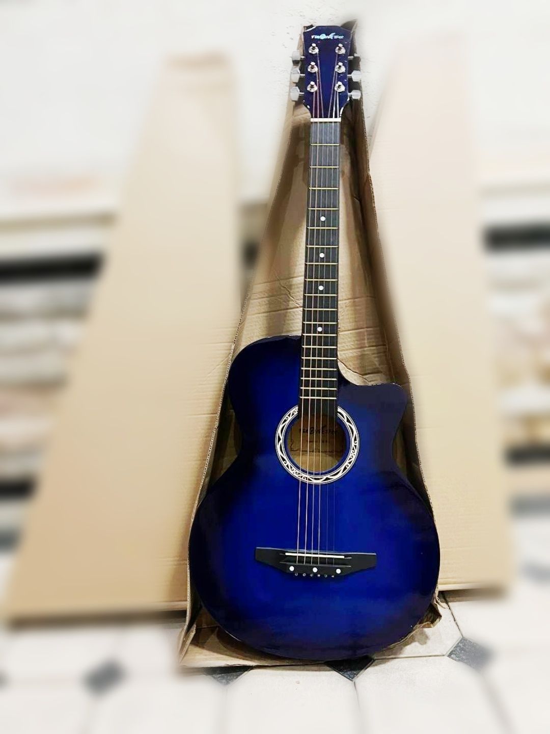 " 1 Kun " Akustik Gitara   + Dastavka 5 km tekin