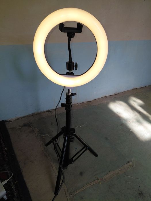 Срочно продаются Тik tok lampa 1.20 см hamma narsasi bilan