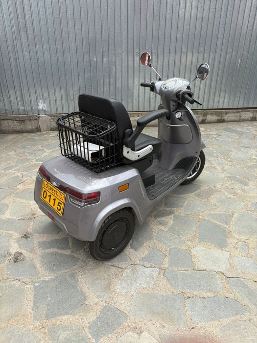 Triciclu electric
