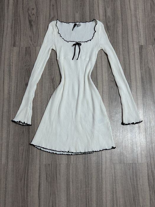 продам платье H&M размер xs