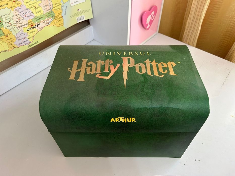 colectie Harry Potter+ cufar