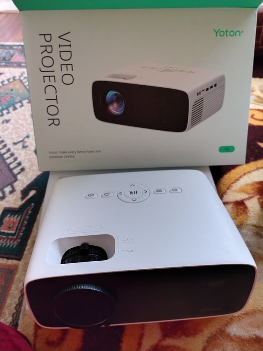 Video Projector Yoton